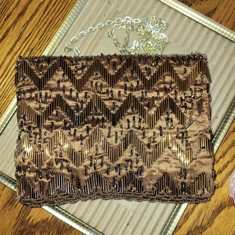 Fine Arts Beaded Bag ~ Vintage ~ Hong Kong ~ Bronze Shimmer ~ Needs TLC - Picture 7 of 16